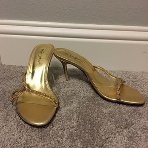 Sergio Zelcer 2 inch stiletto sandals Size 6